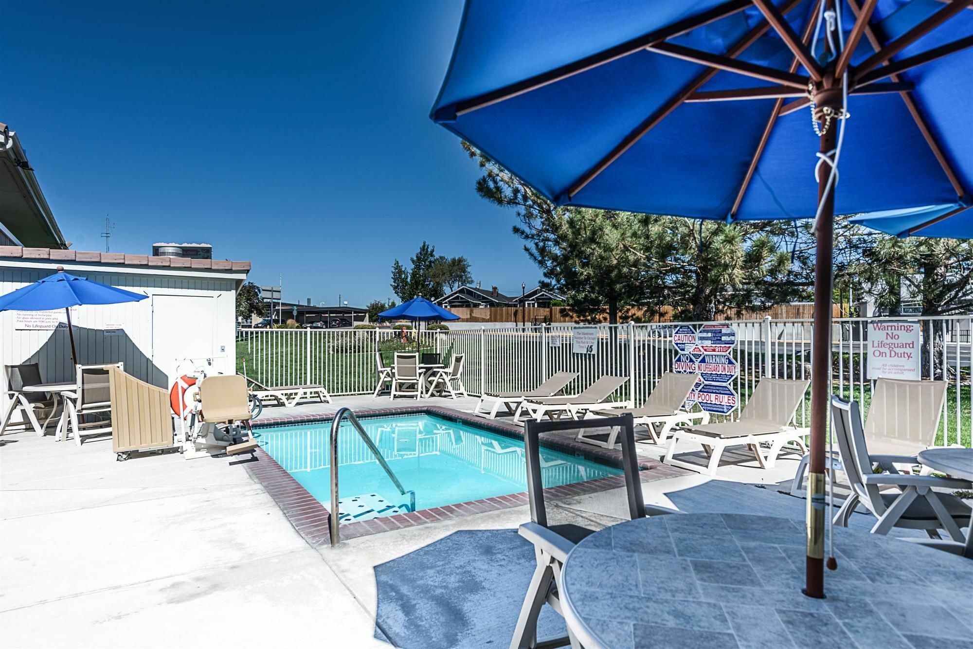 Motel 6-Sparks, Nv - Airport - 스팍스 외부 사진