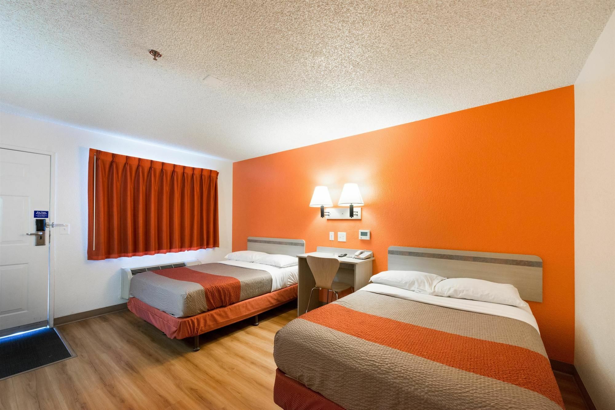 Motel 6-Sparks, Nv - Airport - 스팍스 외부 사진